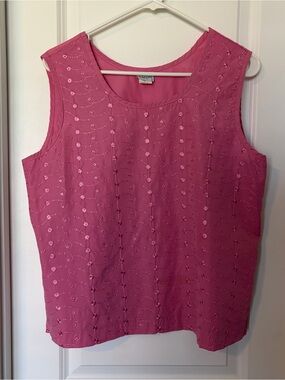 Adrian Delafield-Sleeveless Embroidered Scoop Tank Top - Pink
Size LP